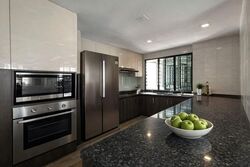 Woodsvale (D25), Condominium #567614421